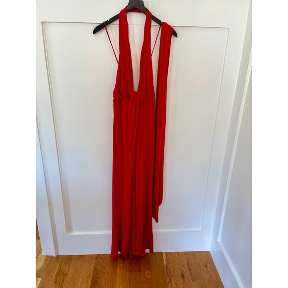 Alice & Oliva Resse Halter Gown in Perfect Ruby Red Size 4 - Picture 2 of 4